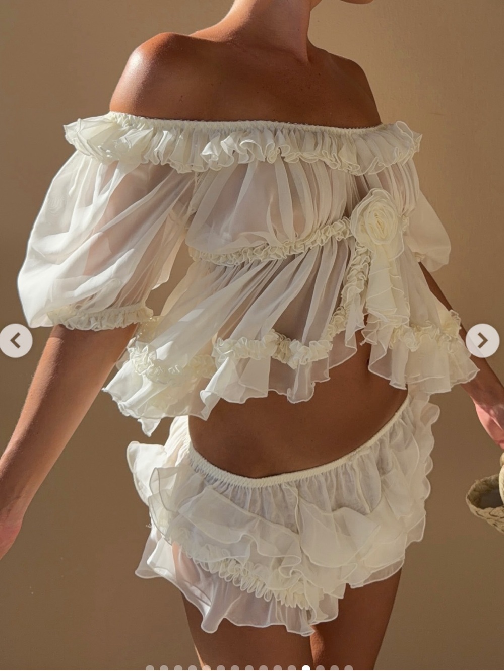 DATT Rosy Ruffle Set - Picture 2 of 9